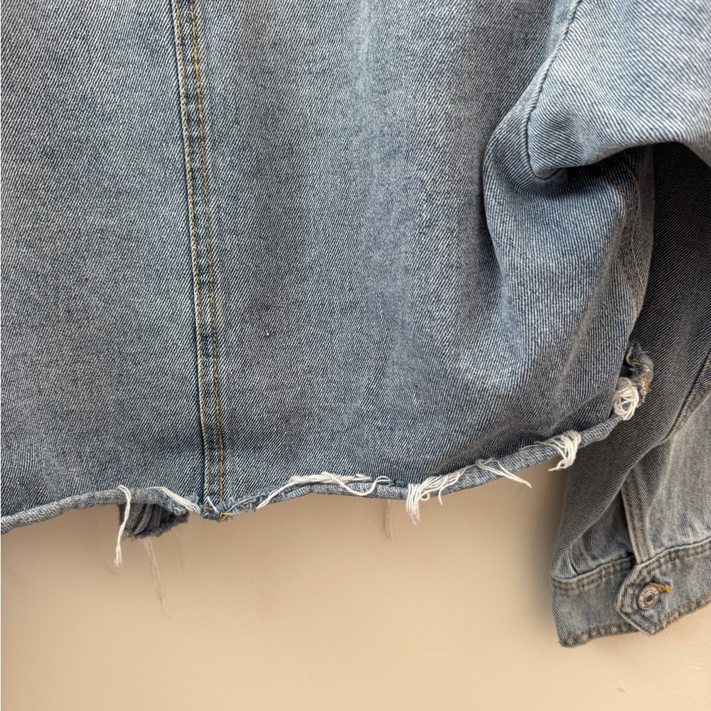 Love Tree Distressed Cropped Jean Jacket - Picture 5 of 5